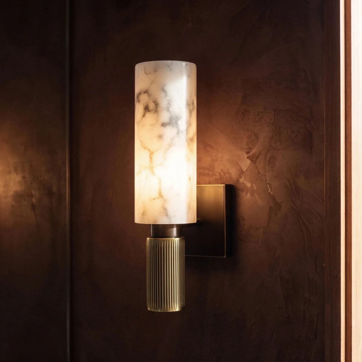 Ansu Alabaster Wall Lamp